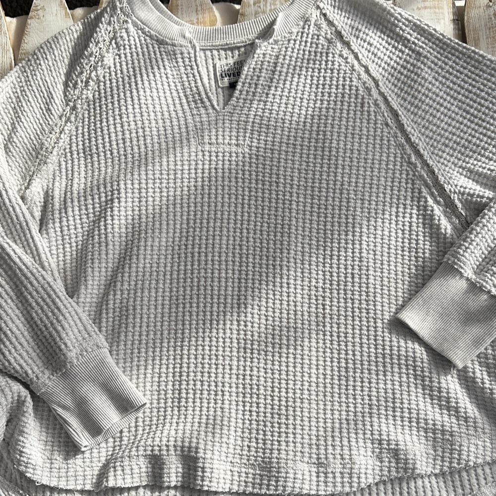 American Eagle over sized long sleeve shirt size s Light Grey